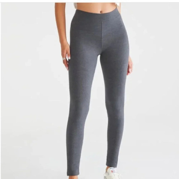 Aeropostale Pants - Aeropostale Mid Rise Perfect Grey Large Legging Pant